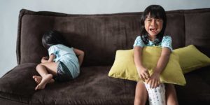 Read more about the article Parent conversations: Why do siblings fight? How should I react when they are fighting?