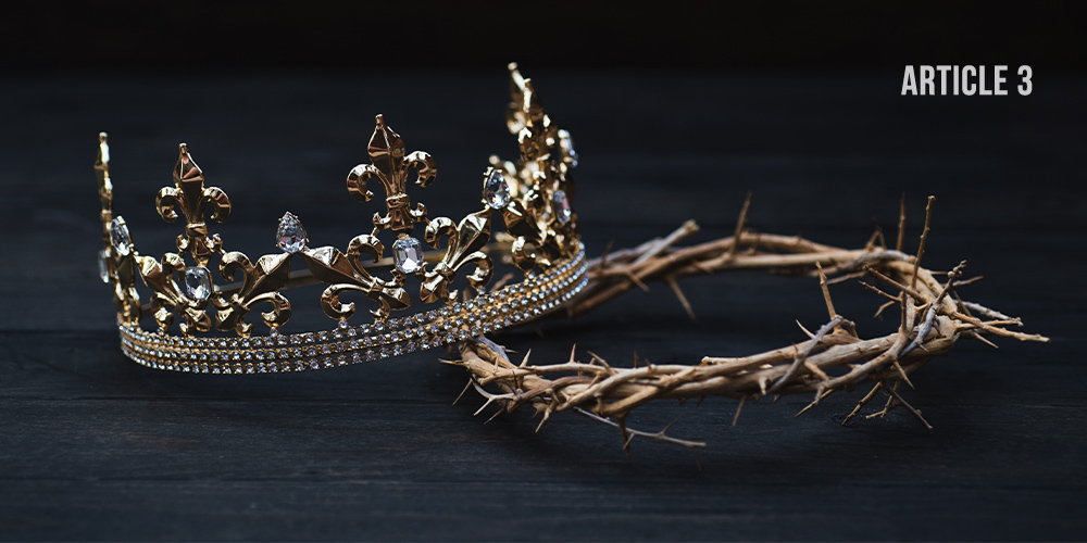 King crown and crown of thorns