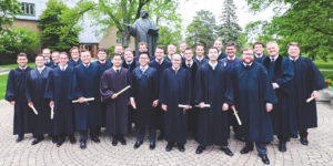 Read more about the article 2022 Wisconsin Lutheran Seminary grads