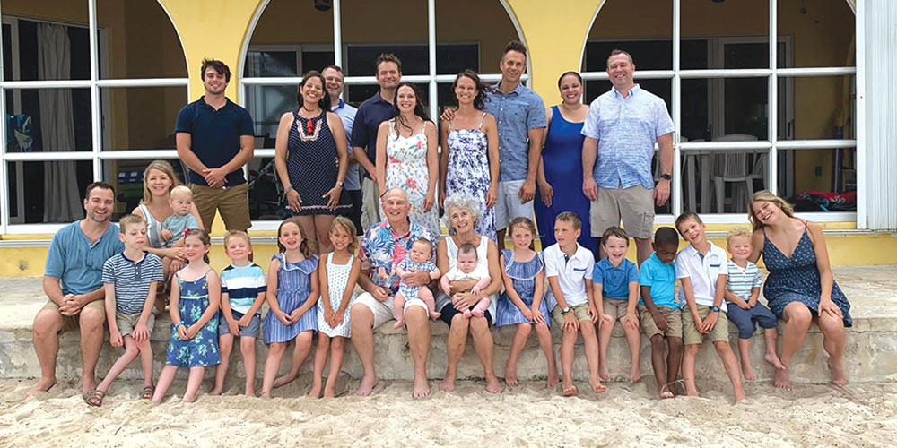 Jerry and Lynn Zimpelmann family photo on beach vacation