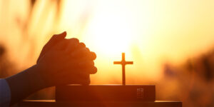 Read more about the article God be praised for ev’rything